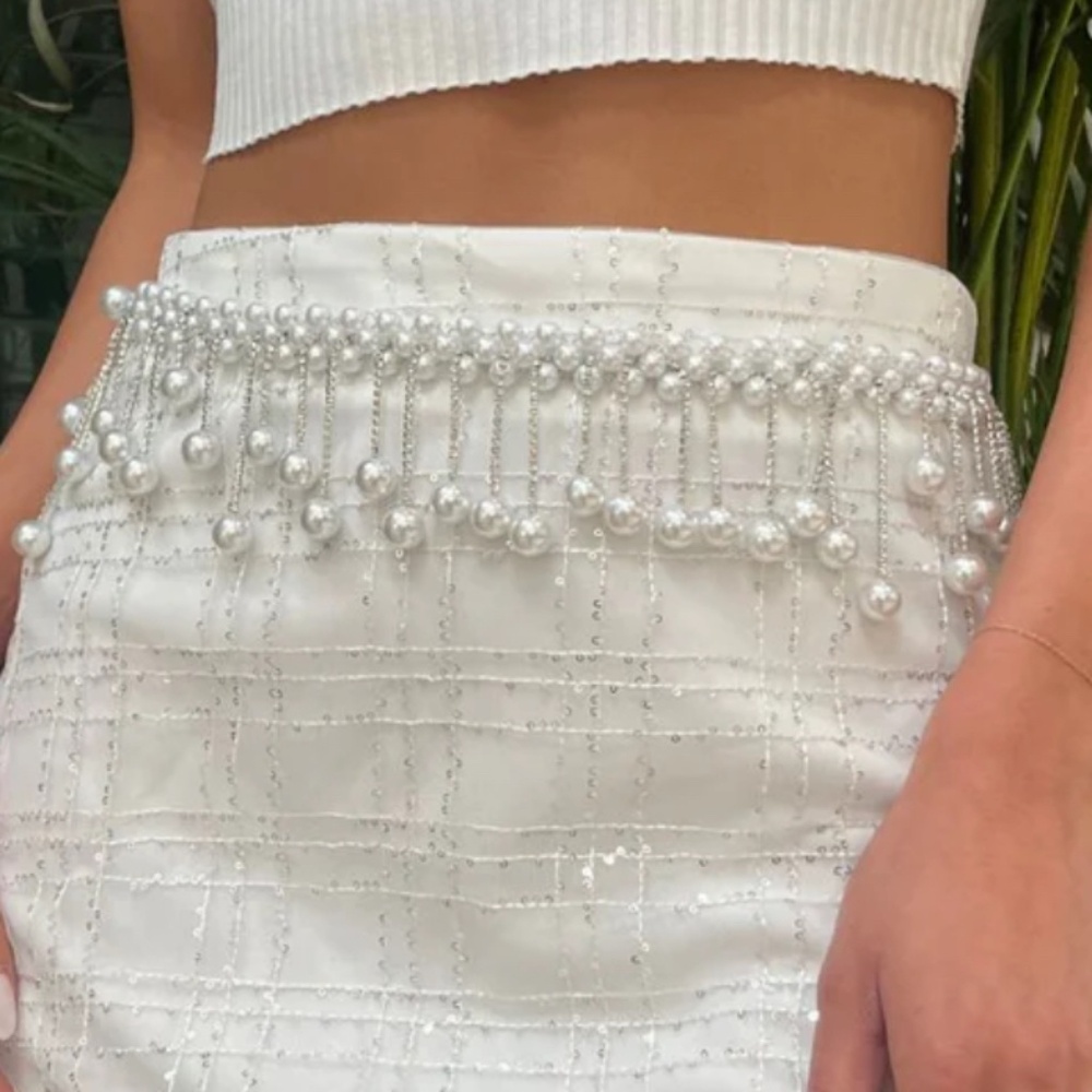 Grace Vintage Pearl Drop Chain Belt